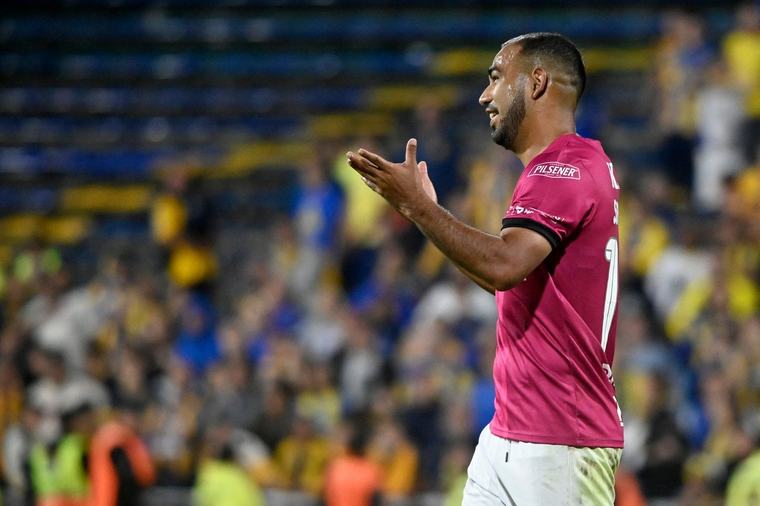 Junior Sornoza responde a la polémica tras la derrota de Independiente del Valle ante Barcelona SC: “Ustedes como periodistas buscan cualquier tipo de problema”