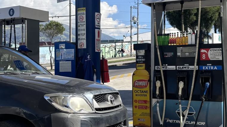 Precio de gasolinas y diésel se actualiza el 12 de septiembre en Ecuador: ¿el WTI frenará la baja?