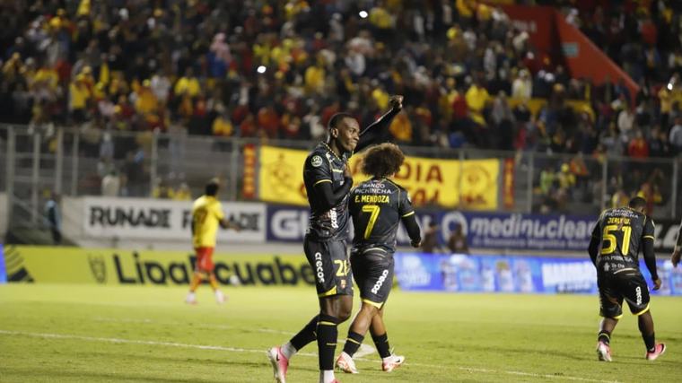 Barcelona salva un punto ante Aucas y queda obligado a ganar ante Delfín
