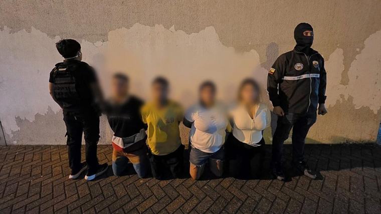 Seis procesados por extorsión en Guayas: dos sospechosos cayeron luego de recibir dinero