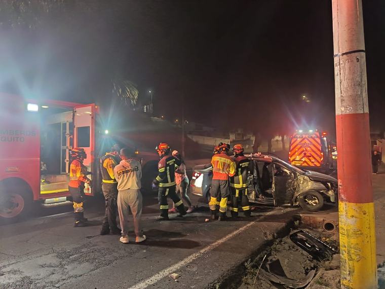 Un fallecido y siete heridos en dos siniestros de tránsito registrados en Quito