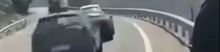 ¡Choque millonario! vehículo impactó contra un automotor de alta gama valorado en USD 4,3 millones