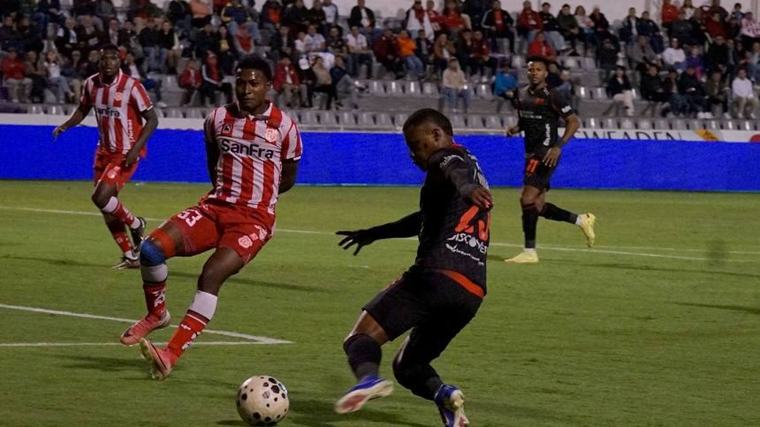 Liga de Quito remontó ante Técnico en Ambato y fortalece su clasificación al sextangular final