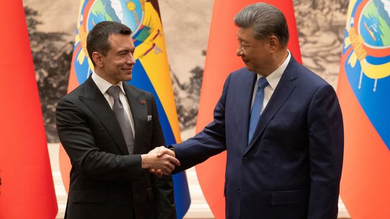 "Estamos abiertos al comercio, pero que se respeten nuestras leyes": Noboa tras su gira por Asia