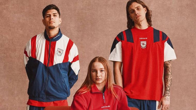 Piero Hincapié encabeza el lanzamiento de la línea de ropa clásica del Arsenal londinense