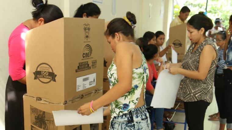 ¿Enseñamos a votar?