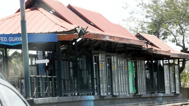 Metrovía de Guayaquil: usuarios denuncian mal servicio y problemas de seguridad