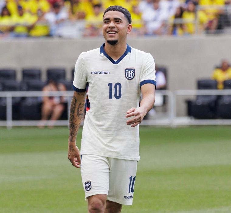 Kendry Páez no convenció al DT del Blackburn Rovers y descartó su incorporación