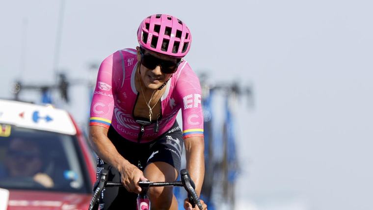 Richard Carapaz termina noveno en la Etapa 12 de la Vuelta a España y sube al cuarto lugar de la clasificación general