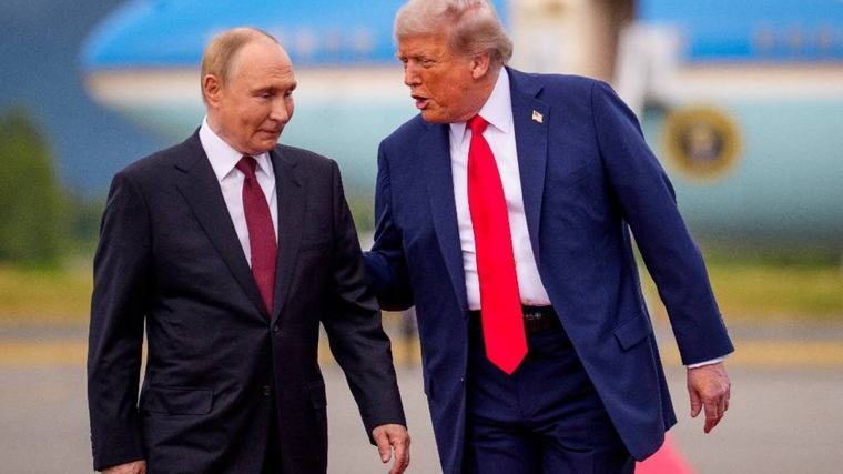 Trump confirma que sus enviados llevarán una propuesta a Moscú para poner fin a la guerra de Ucrania