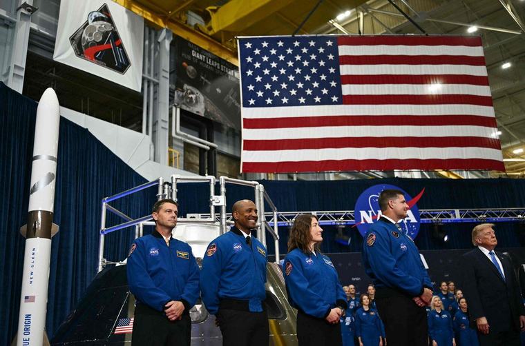 Reconocimiento para astronautas