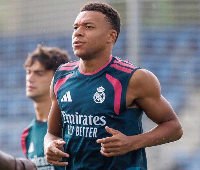 Una banda planeaba secuestrar a 26 personas y Kylian Mbappé estaba entre sus objetivos