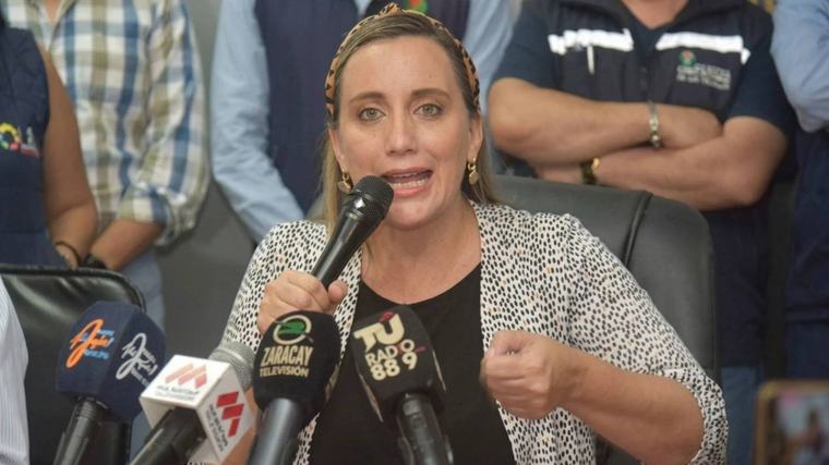 Familiares de Johana Núñez invocan inmunidad electoral para evitar órdenes de detención
