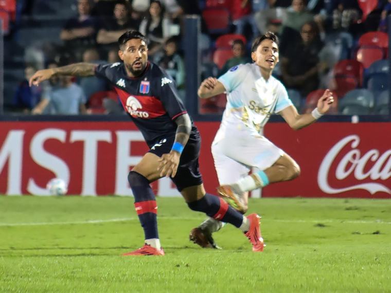 Federico Paz será baja en Macará hasta el final de la temporada
