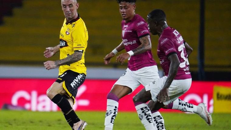 ¡A lo Bar... A lo Bar...! Barcelona SC lo ganó sobre la hora con gol de Darío Benedetto