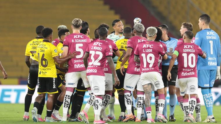 'Nosotros soñamos en grande': Junior Sornoza tras la polémica entre Barcelona SC vs Independiente