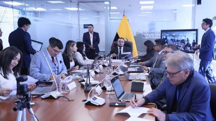 224 alcaldes y 23 prefectos están incluidos en fiscalización sobre presuntos incrementos patrimoniales